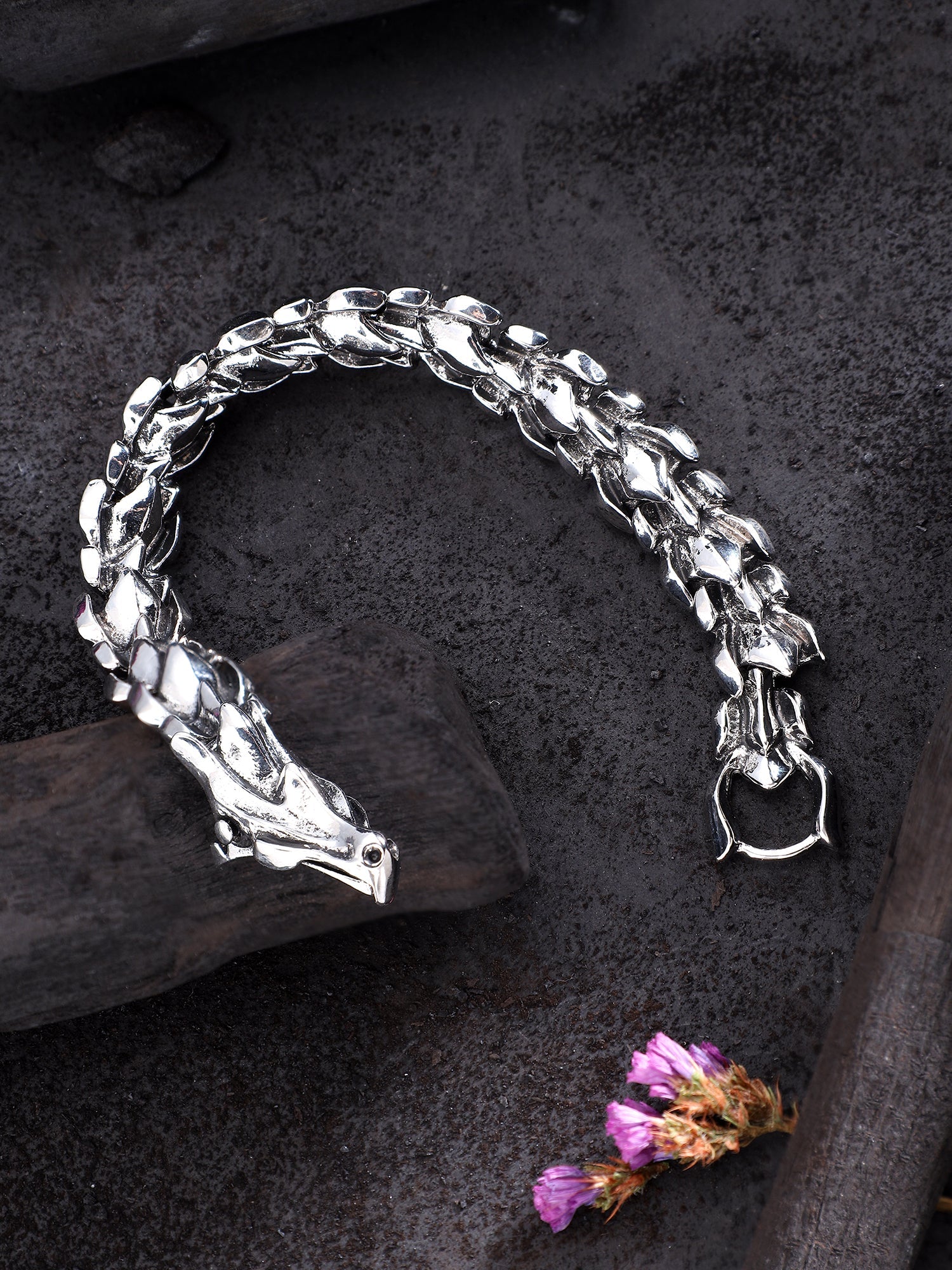 Dragon Pattern Bracelet (Silver)