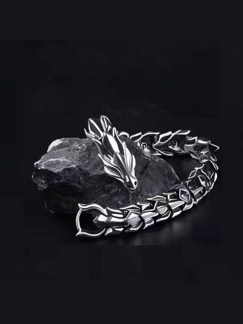 Dragon Pattern Bracelet (Silver)