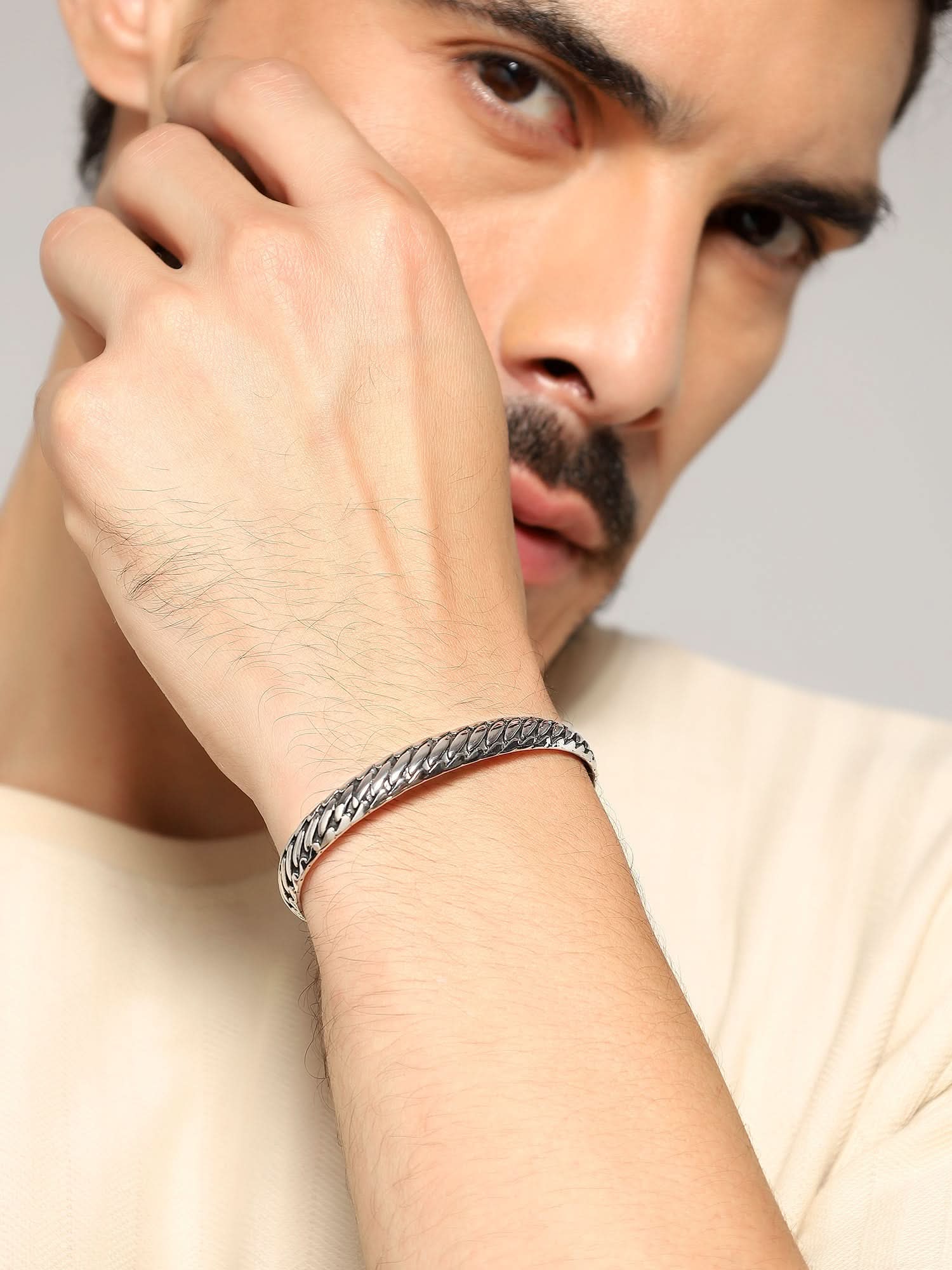 Vintage Tyre Bracelet (Silver)