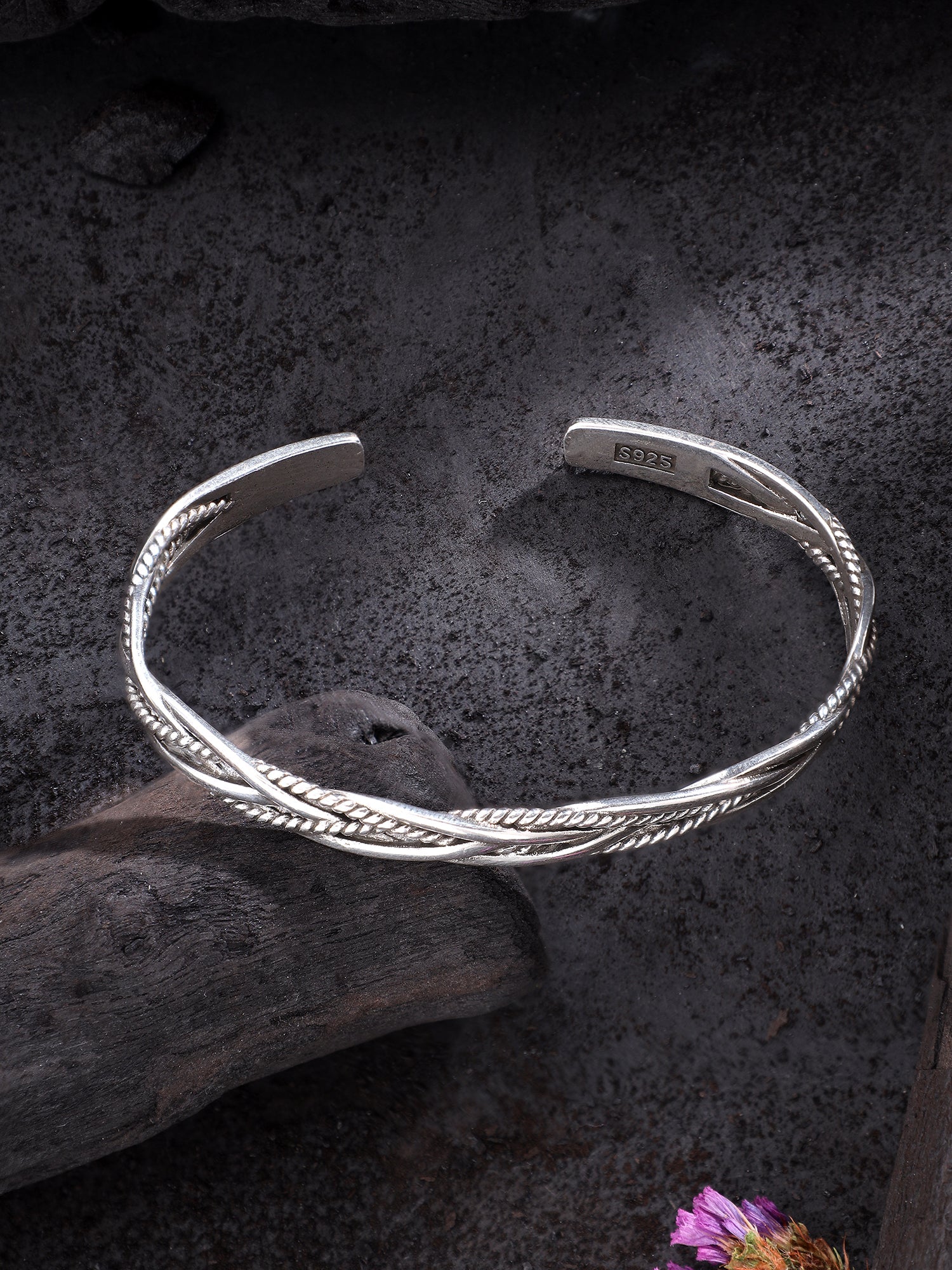 Retro Adjustable Bracelet