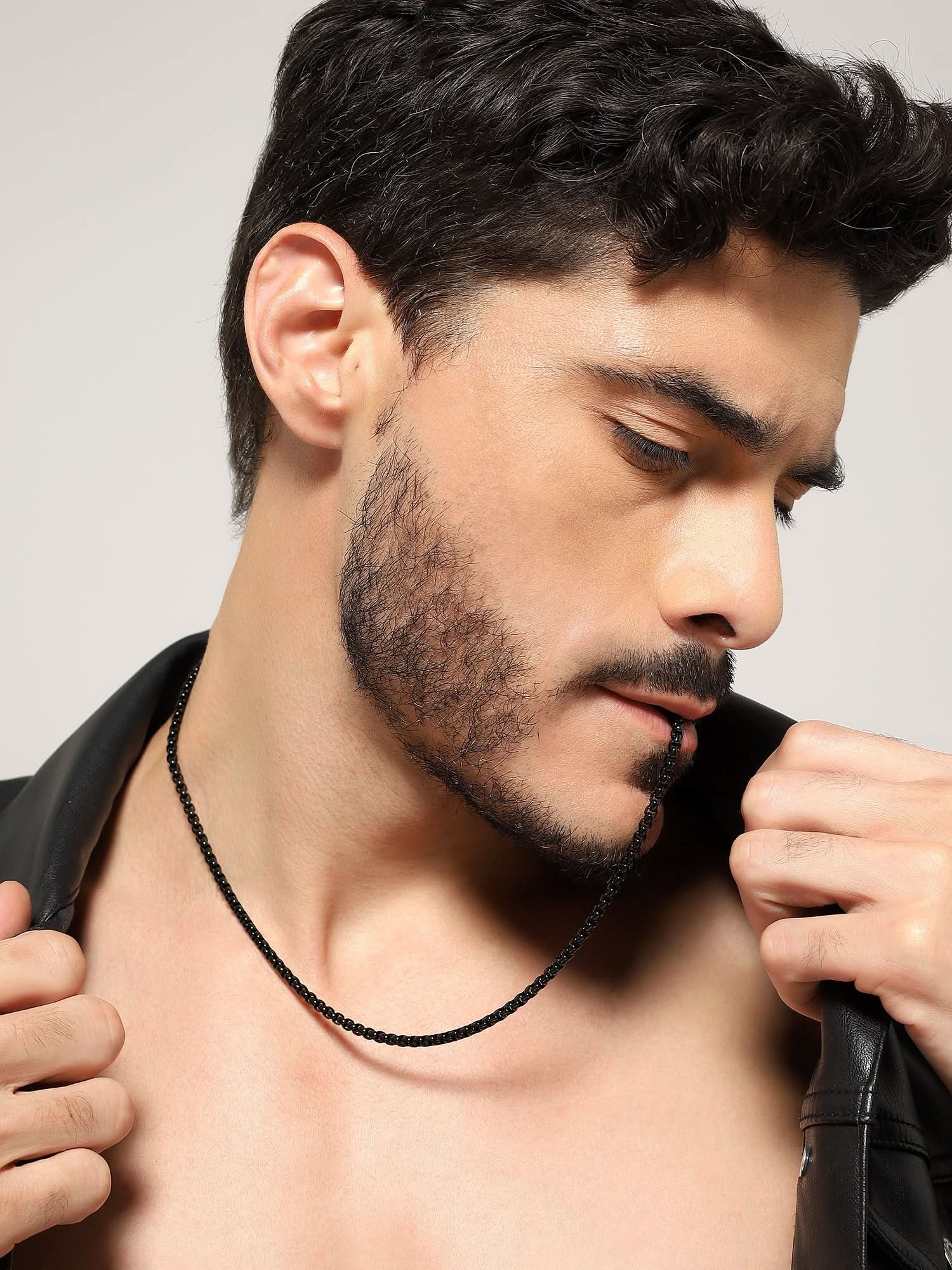Square Rolo Chain (Black)