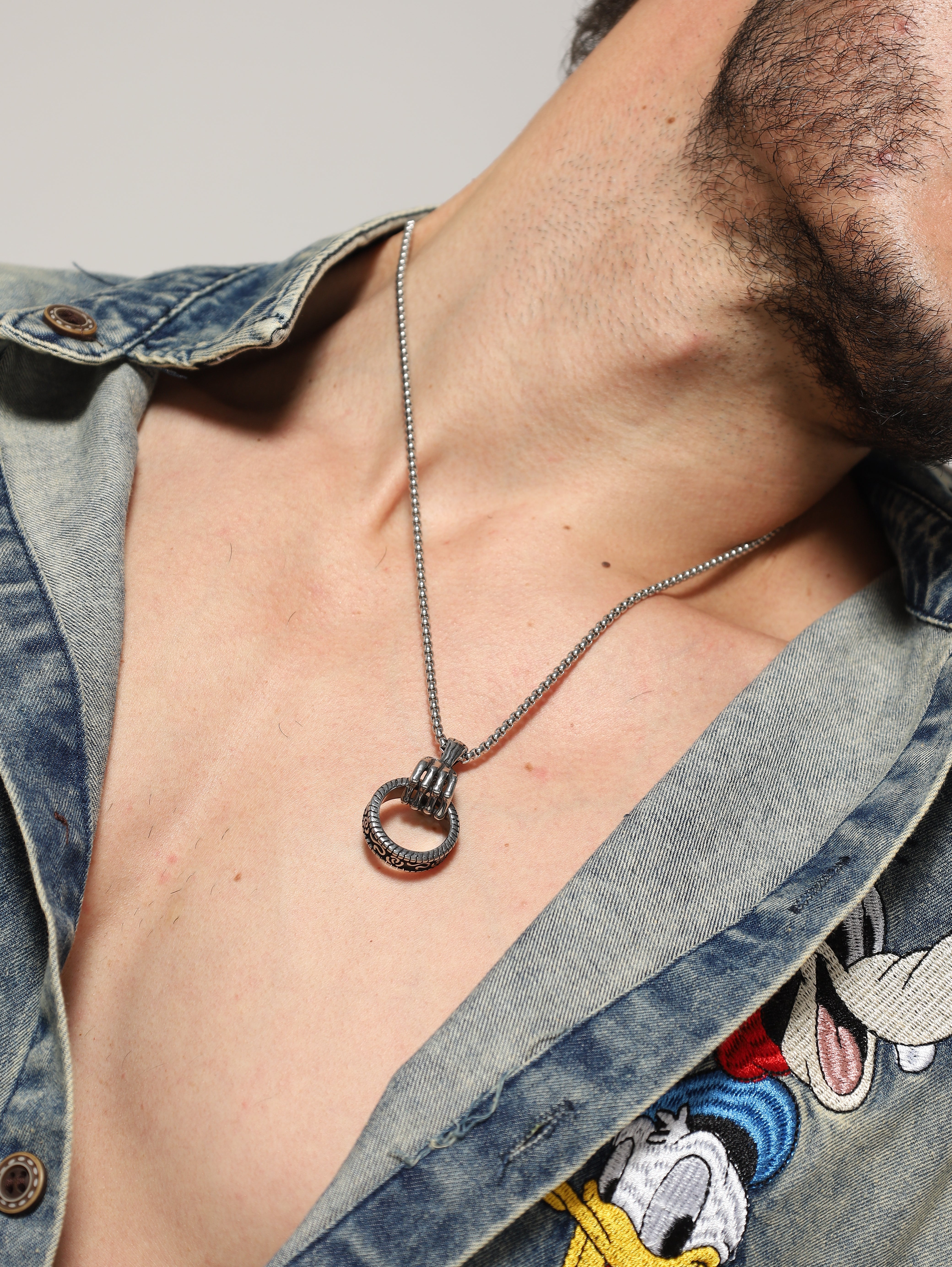 Hand Ring Pendant (Silver)