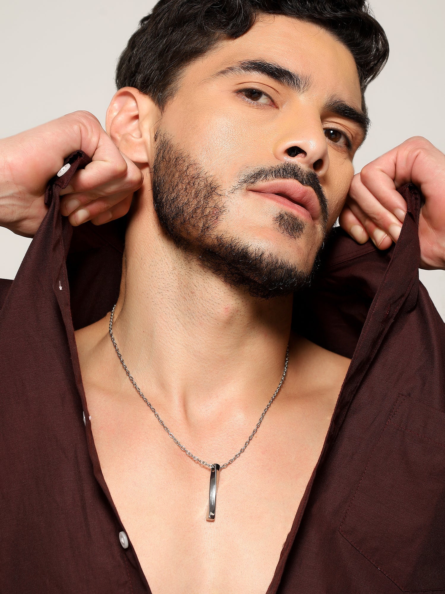 Twisted Long Vertical Bar Pendant (Silver)