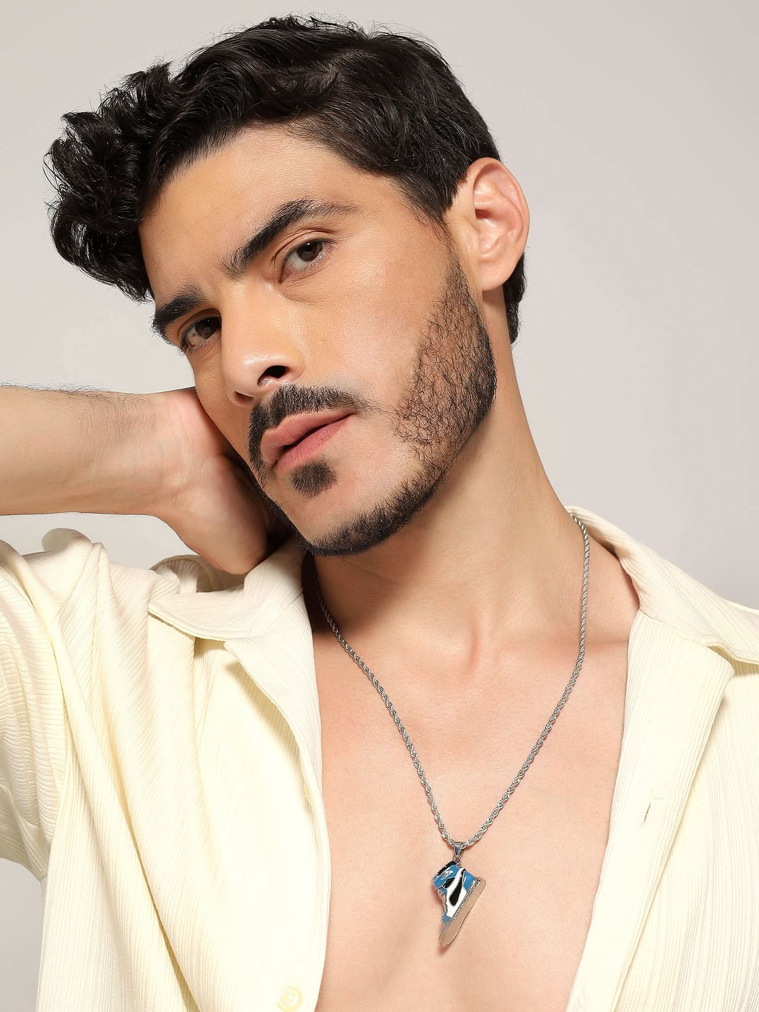 Sneaker Pendant (Blue)