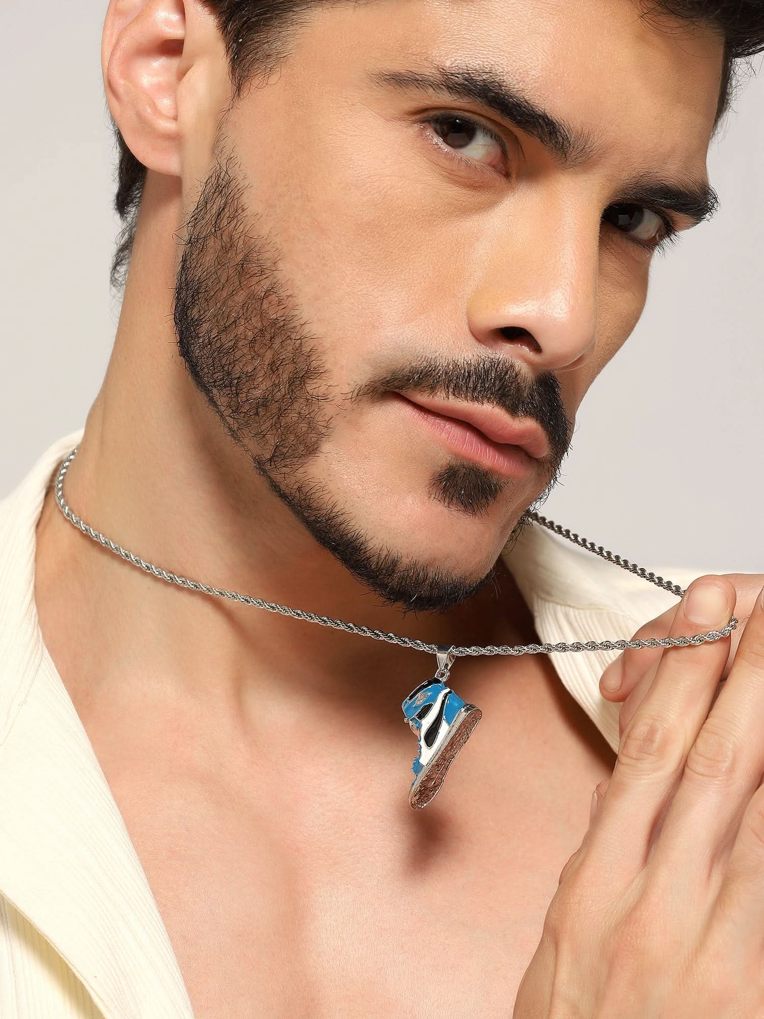 Sneaker Pendant (Blue)