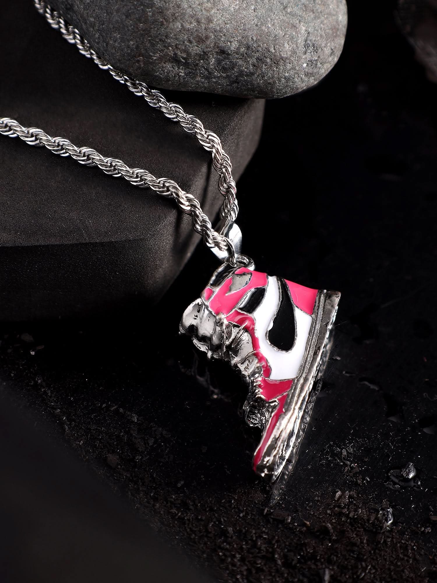 Sneaker Pendant (Pink)