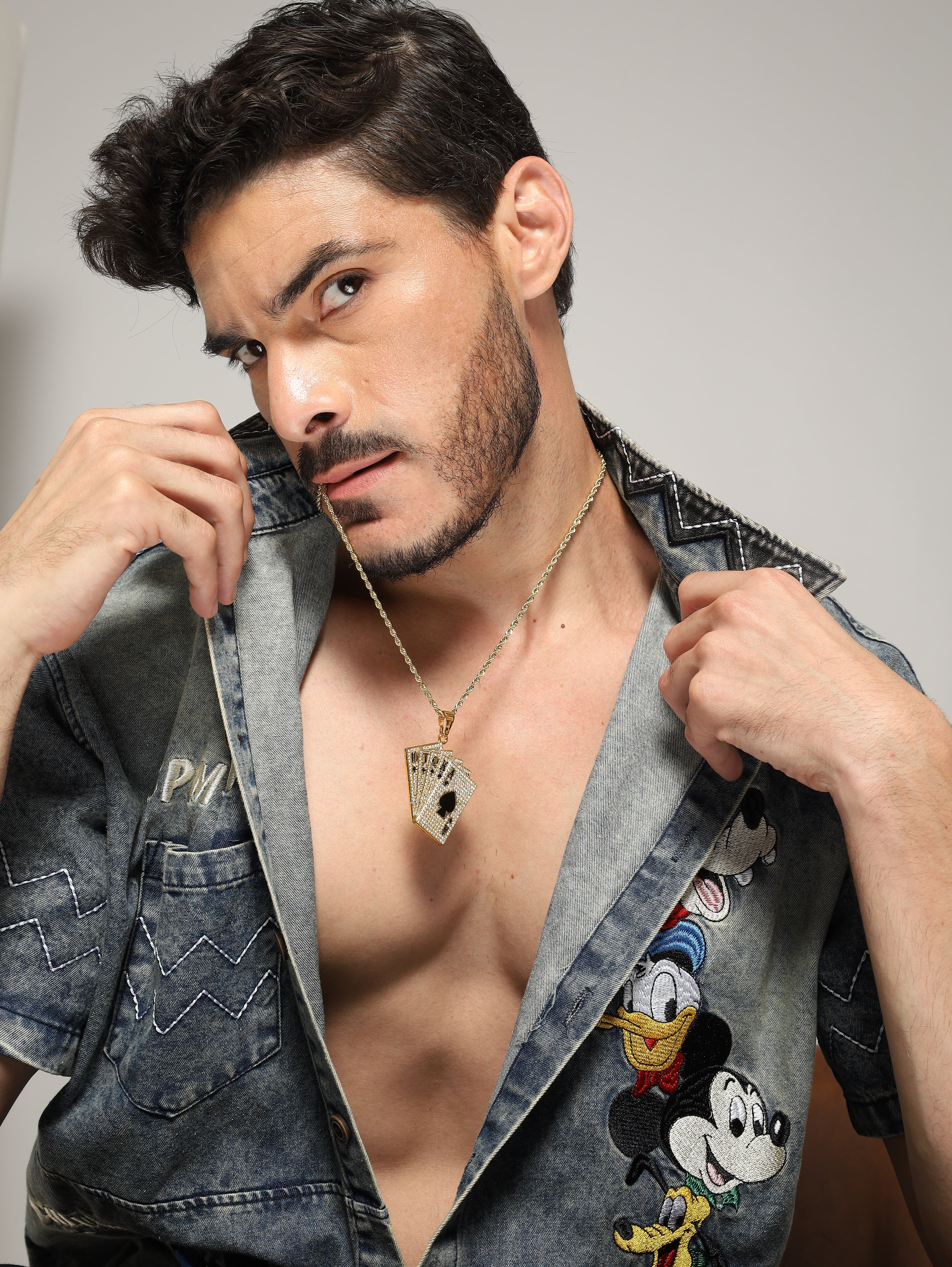 Playing Cards Hip Hop Poker Pendant (Gold)