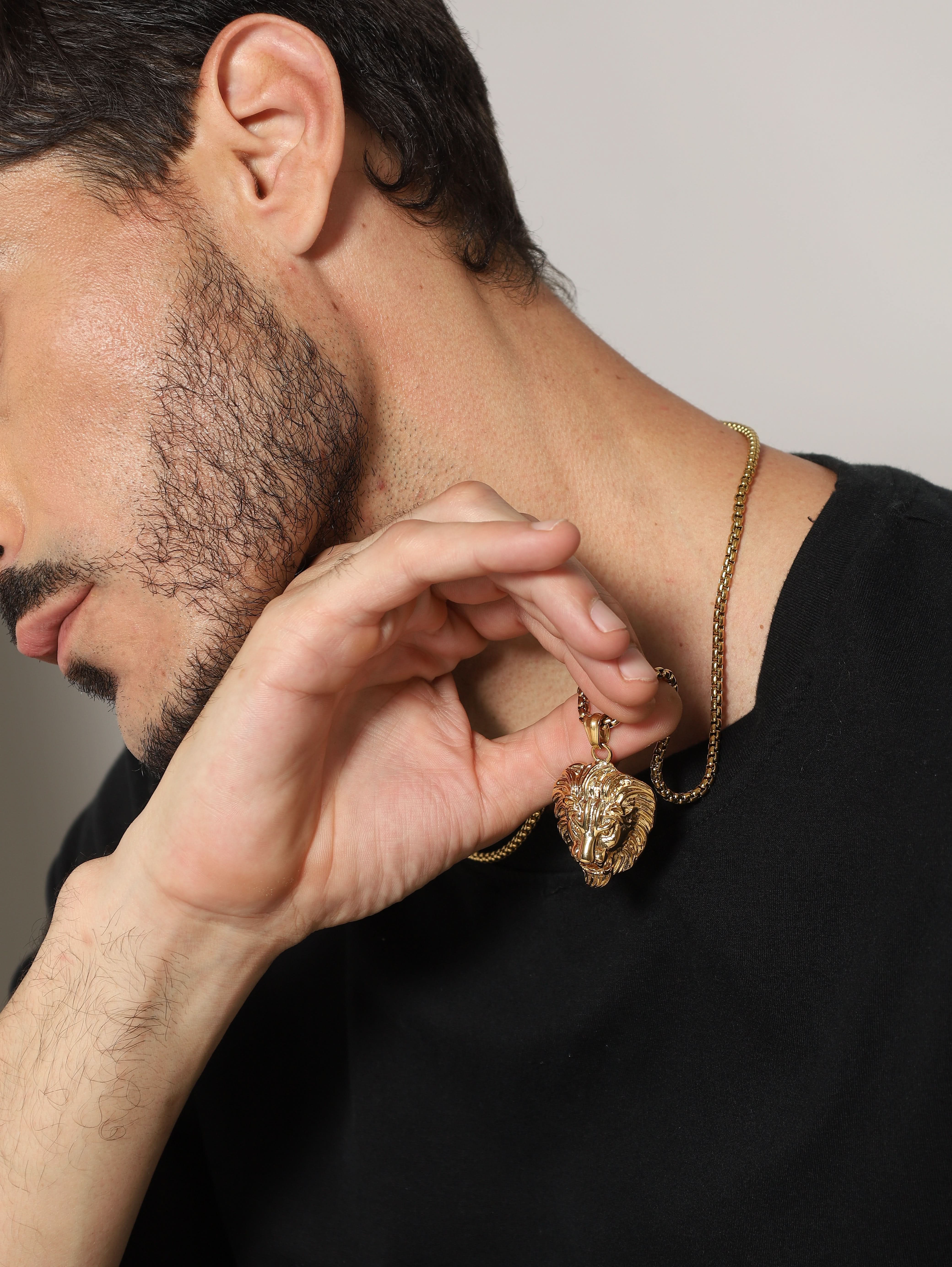 Lion Head Pendant (Gold)