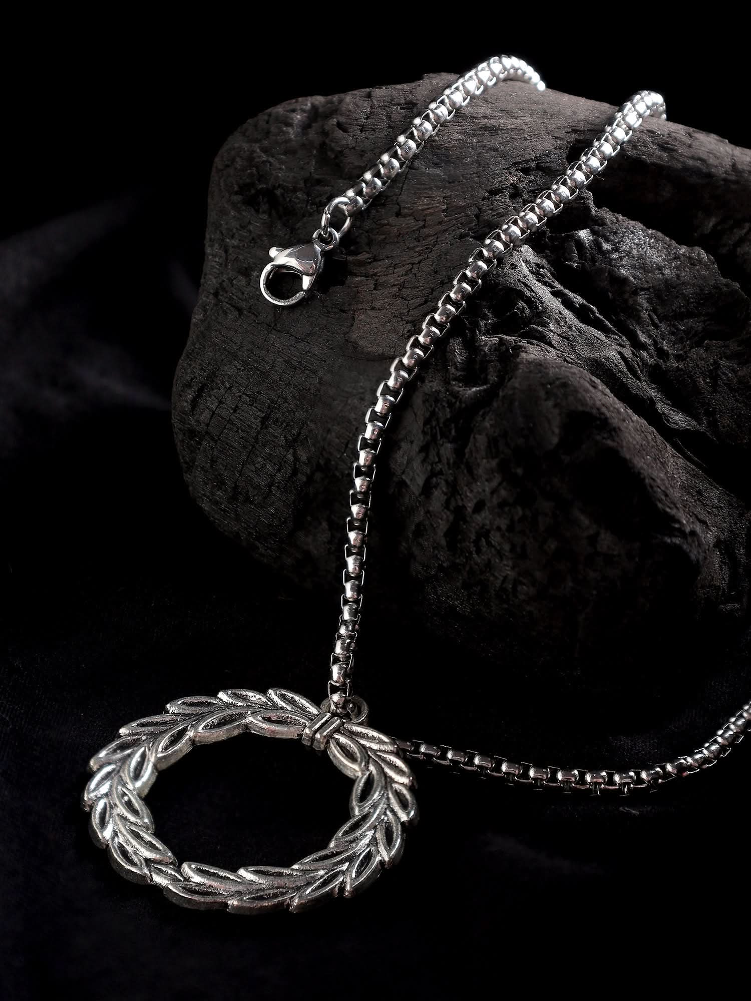 Peace Olive Pendant (Silver)