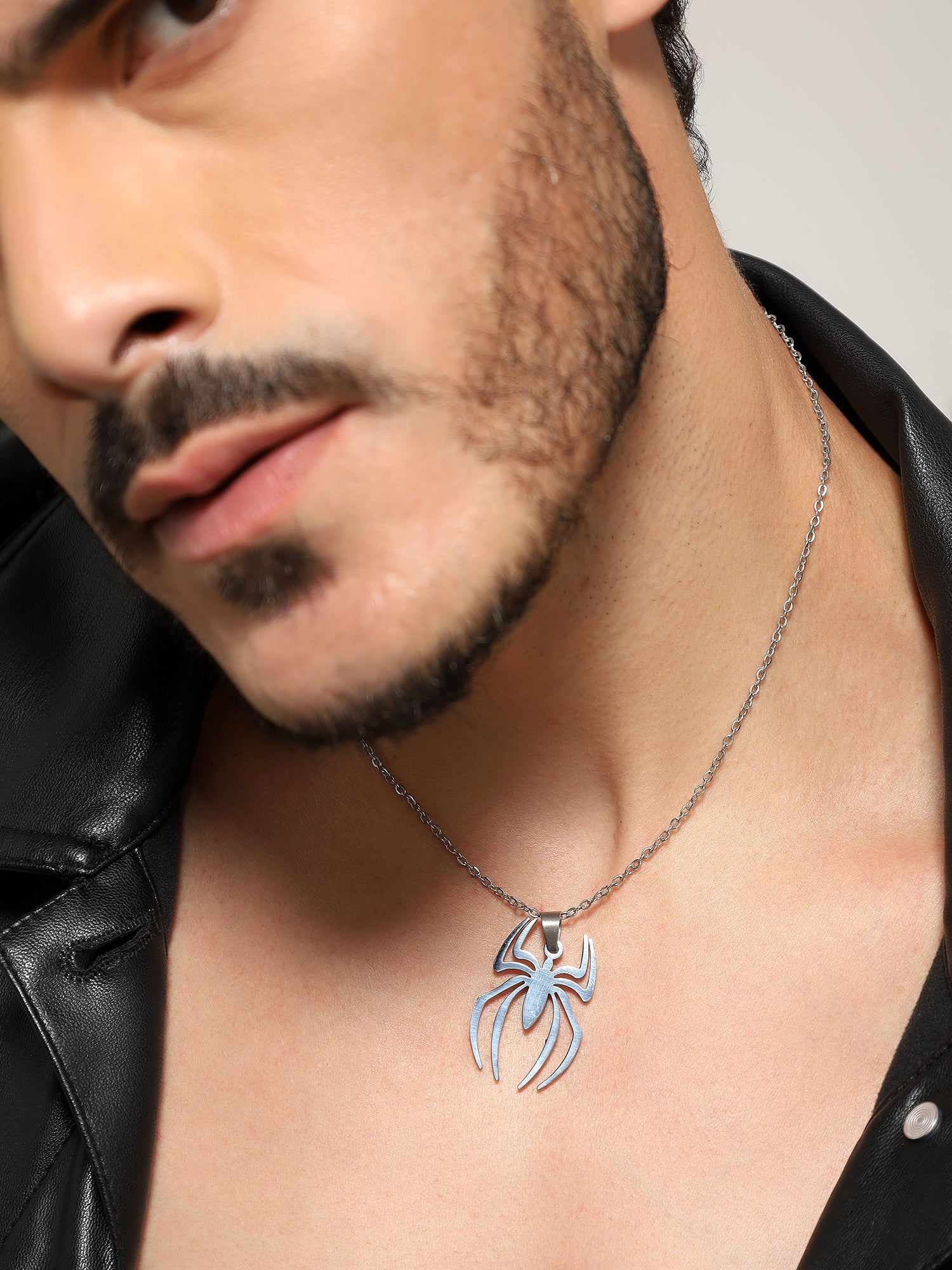 Spider Pendant (Silver)