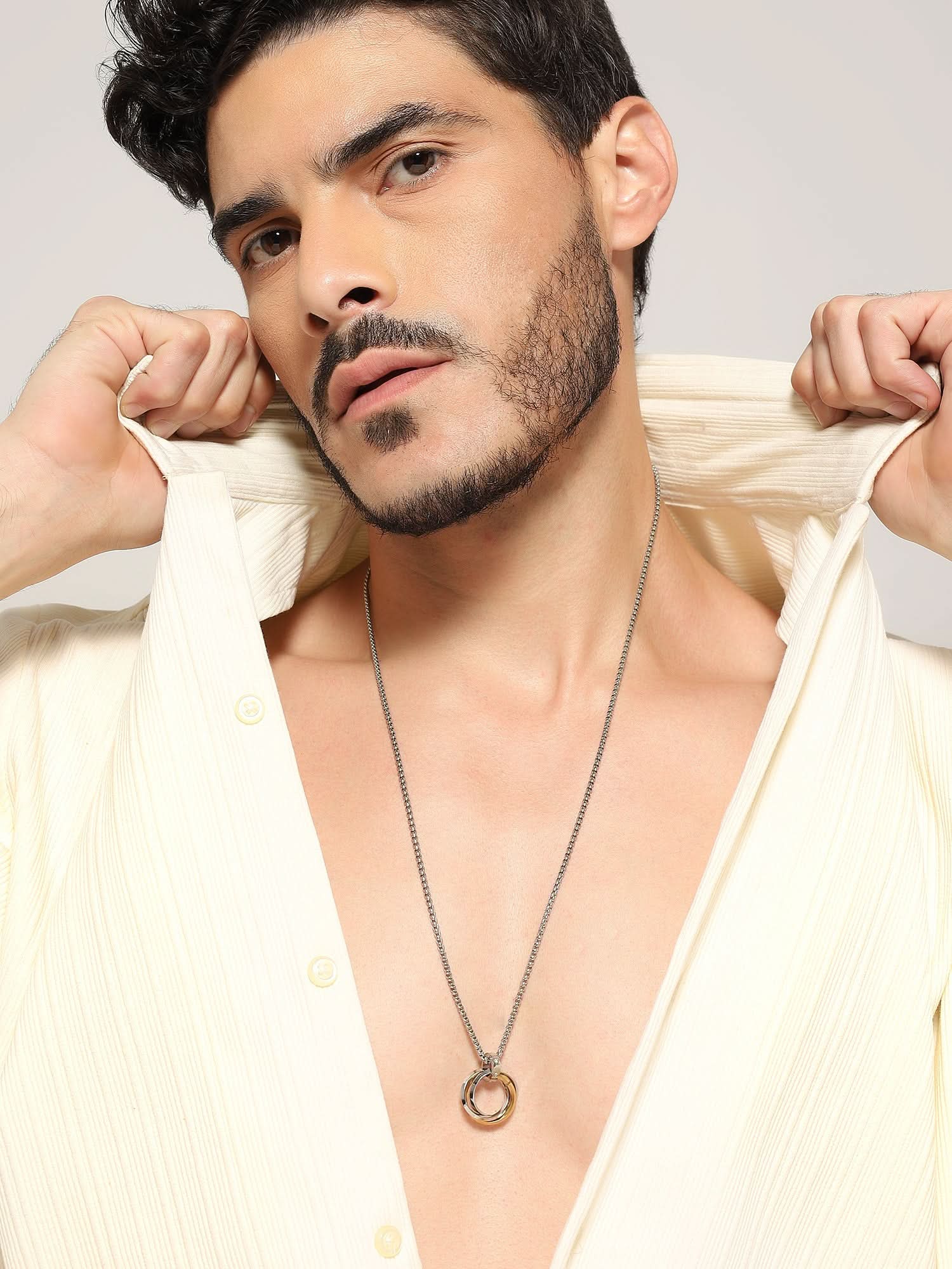 Three Rings Round Circle Pendant (Gold)