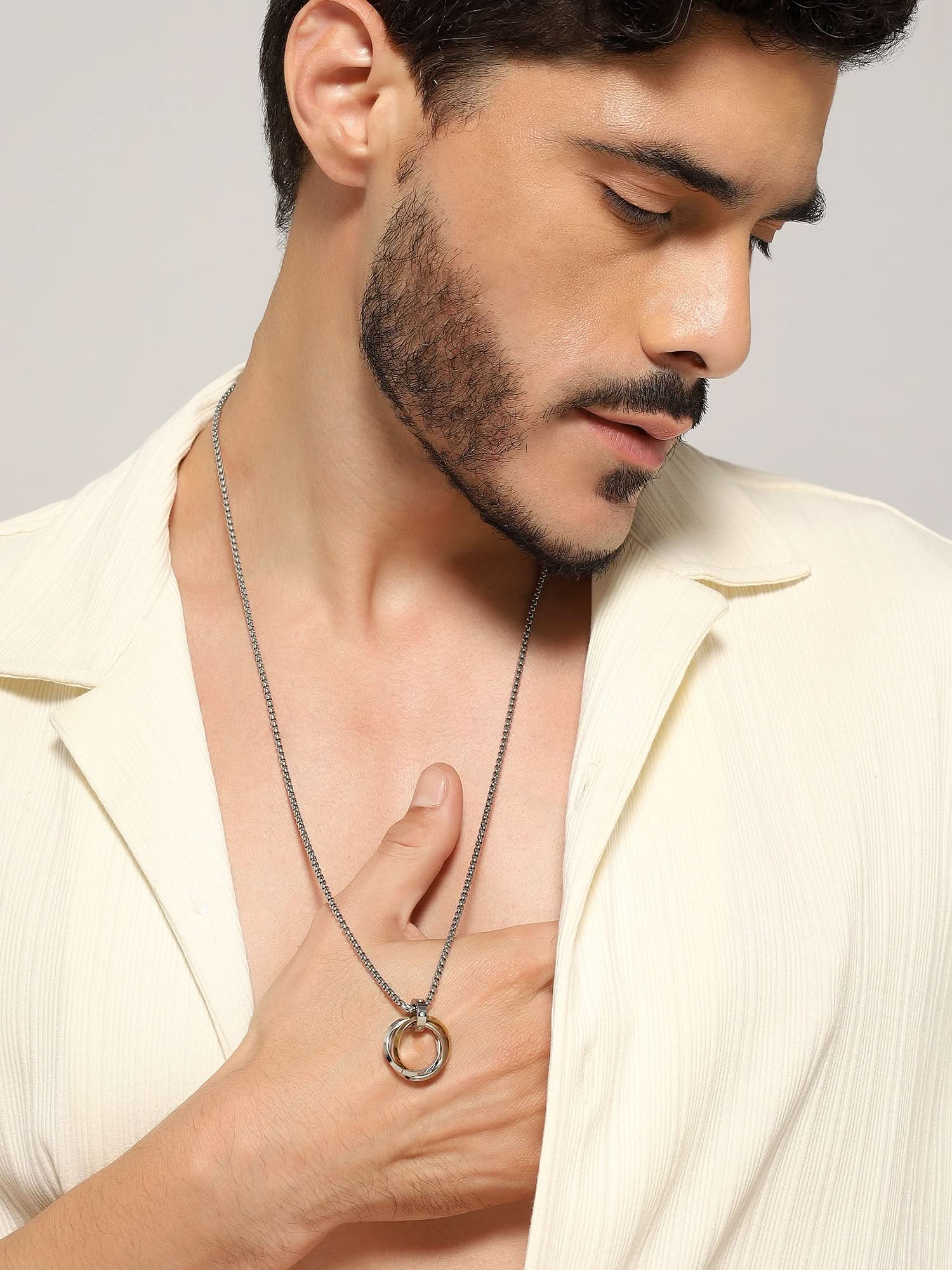 Three Rings Round Circle Pendant (Gold)