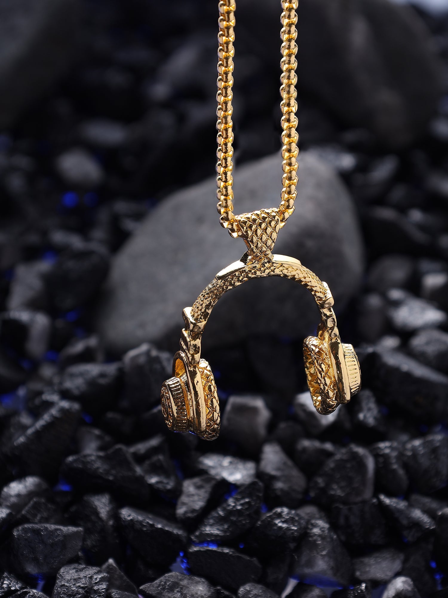 DJ Music Phone Pendant (Gold)