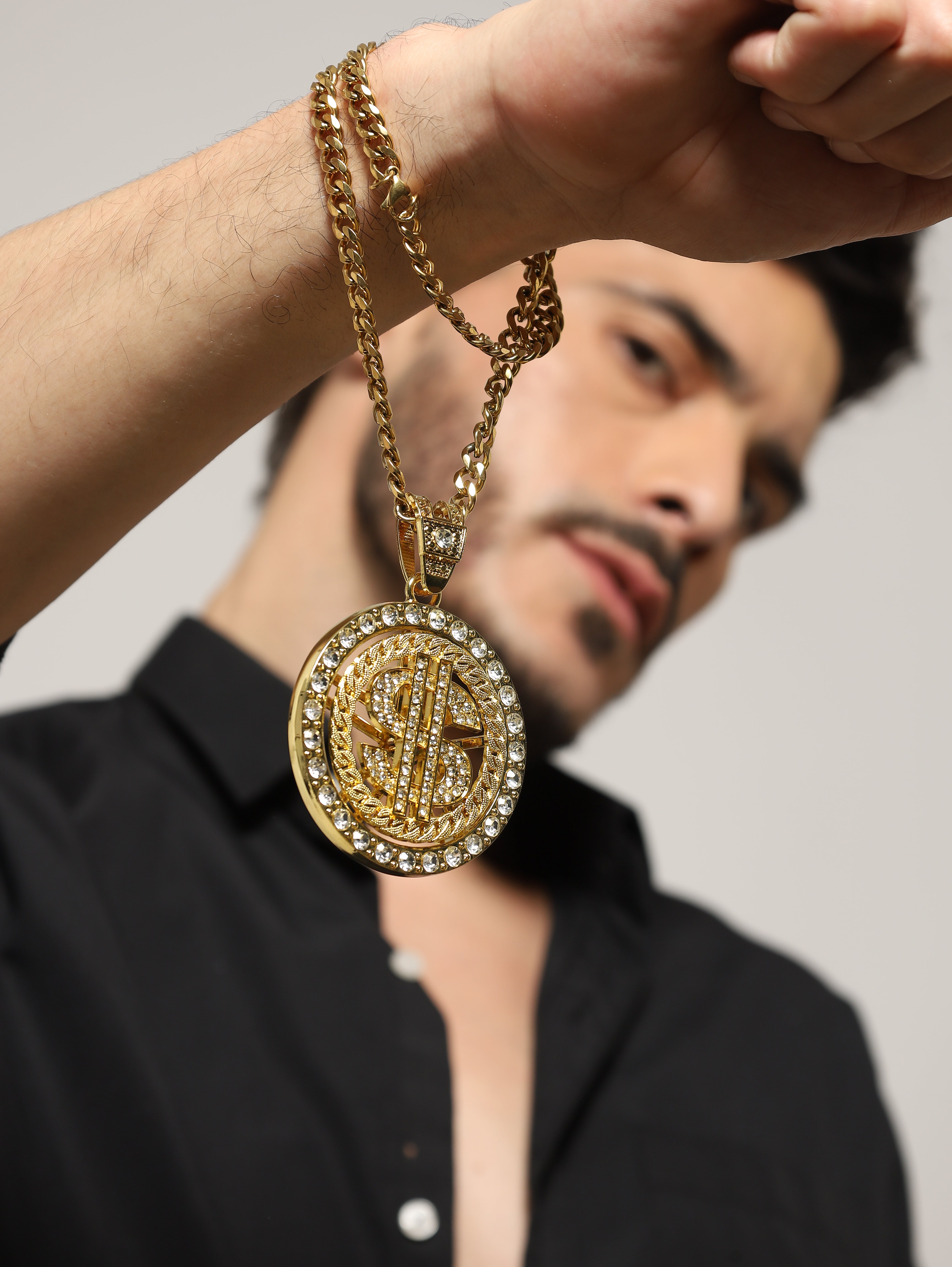 Luxe Dollar Spinner Pendant