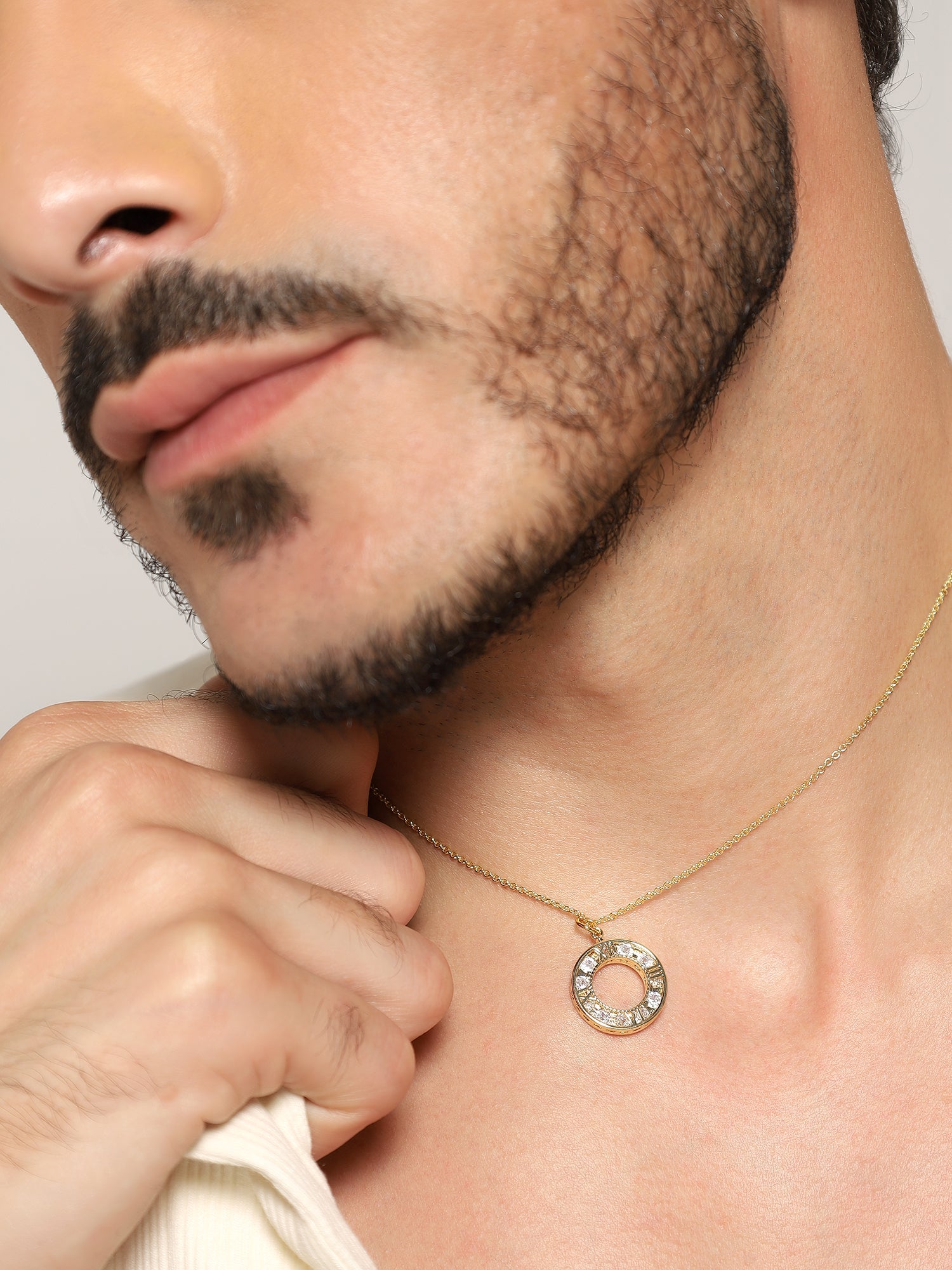 Zenith Orb Circle Pendant (Gold)