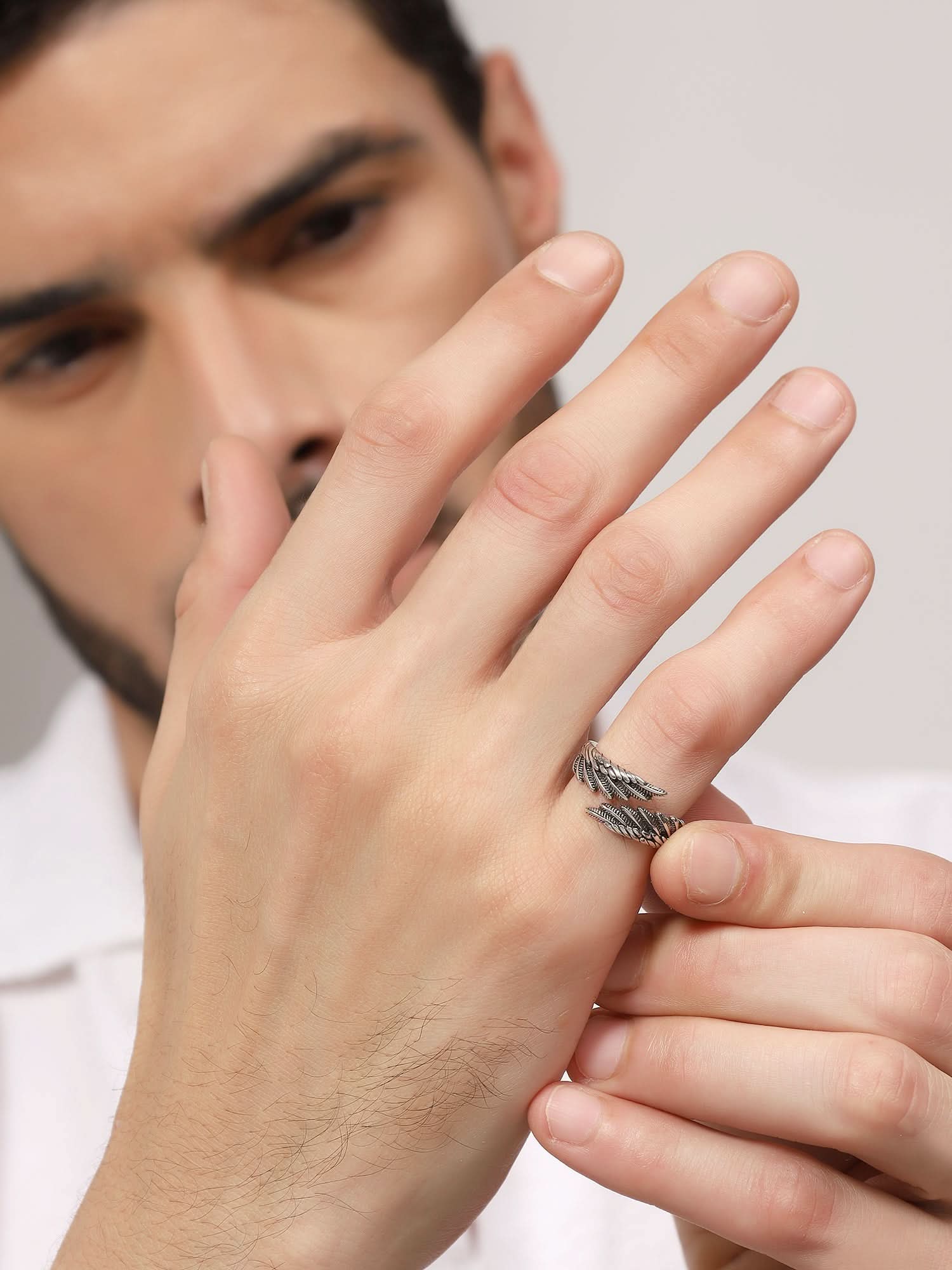 Old Feather Ring (Silver)