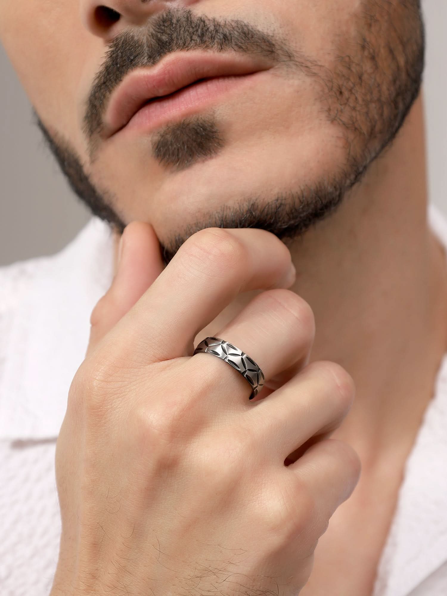 Matte Band Groove Ring (Silver)