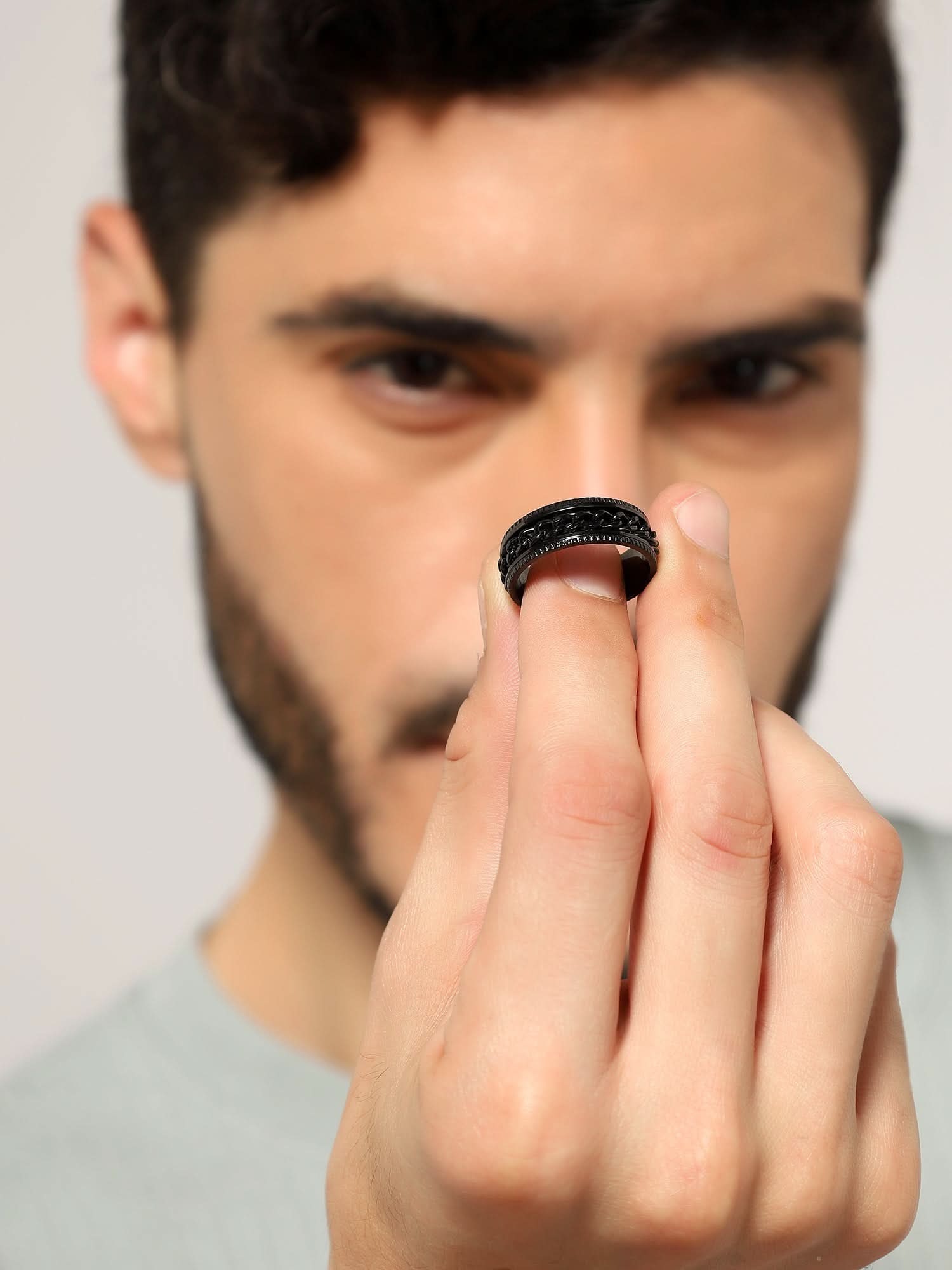 Open Bottle Spinner Ring (Black)