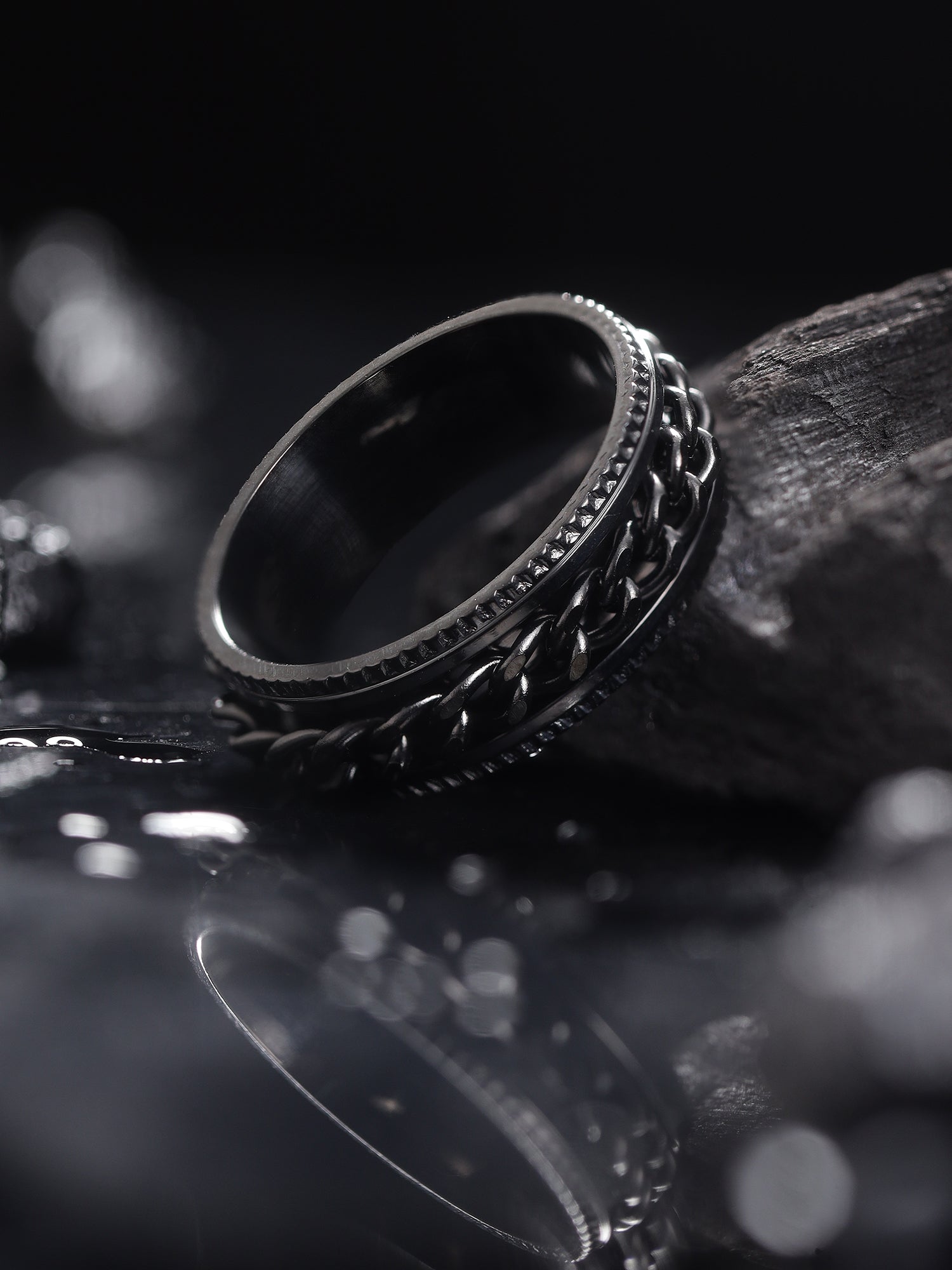 Open Bottle Spinner Ring (Black)