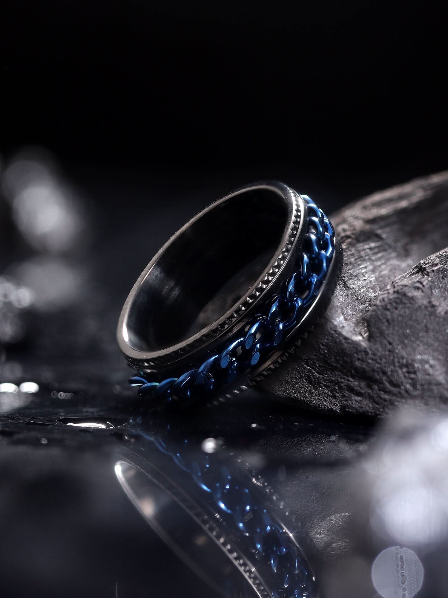 Open Bottle Spinner Ring (Blue Black)