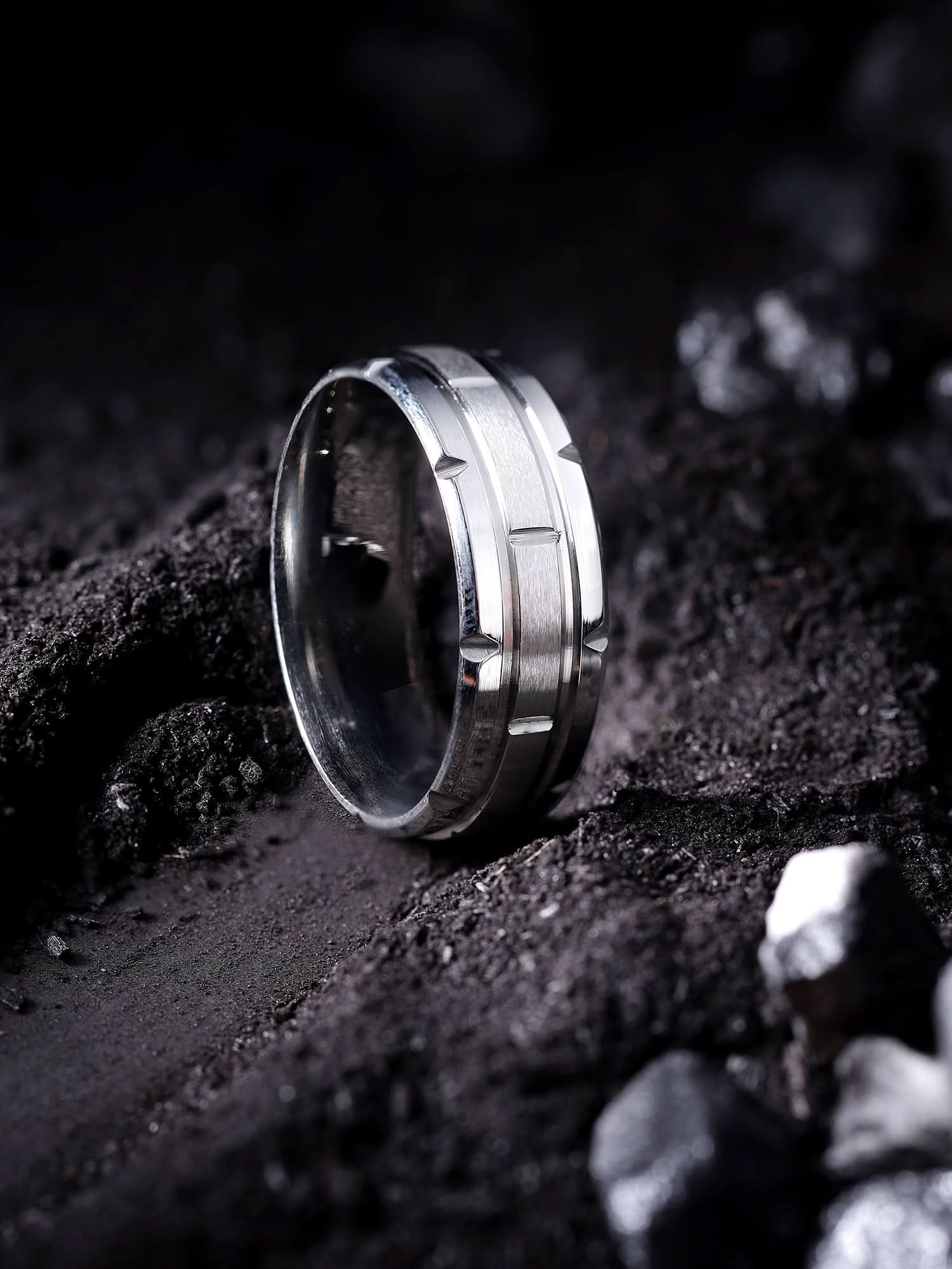 Tungsten Pattern Ring (Silver)