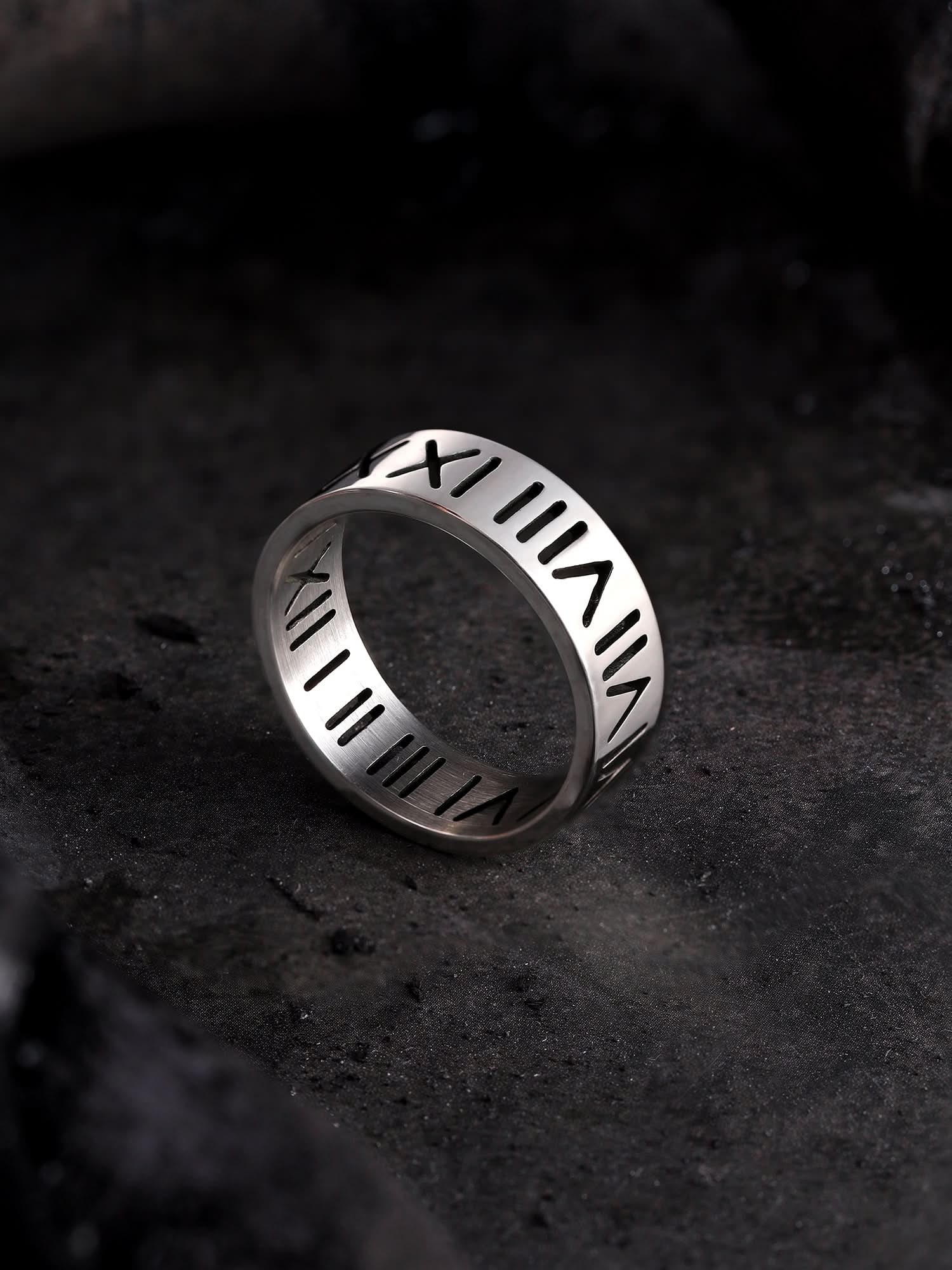 Roman Numerals Ring (Silver)