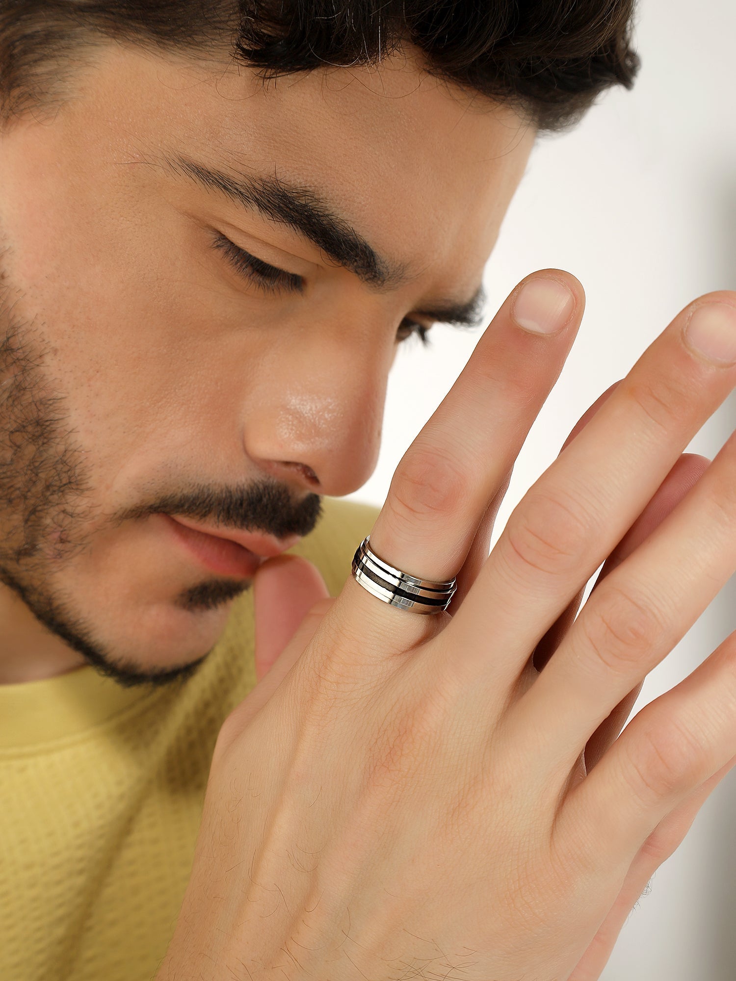 Regal Crest Signet Ring (Silver)