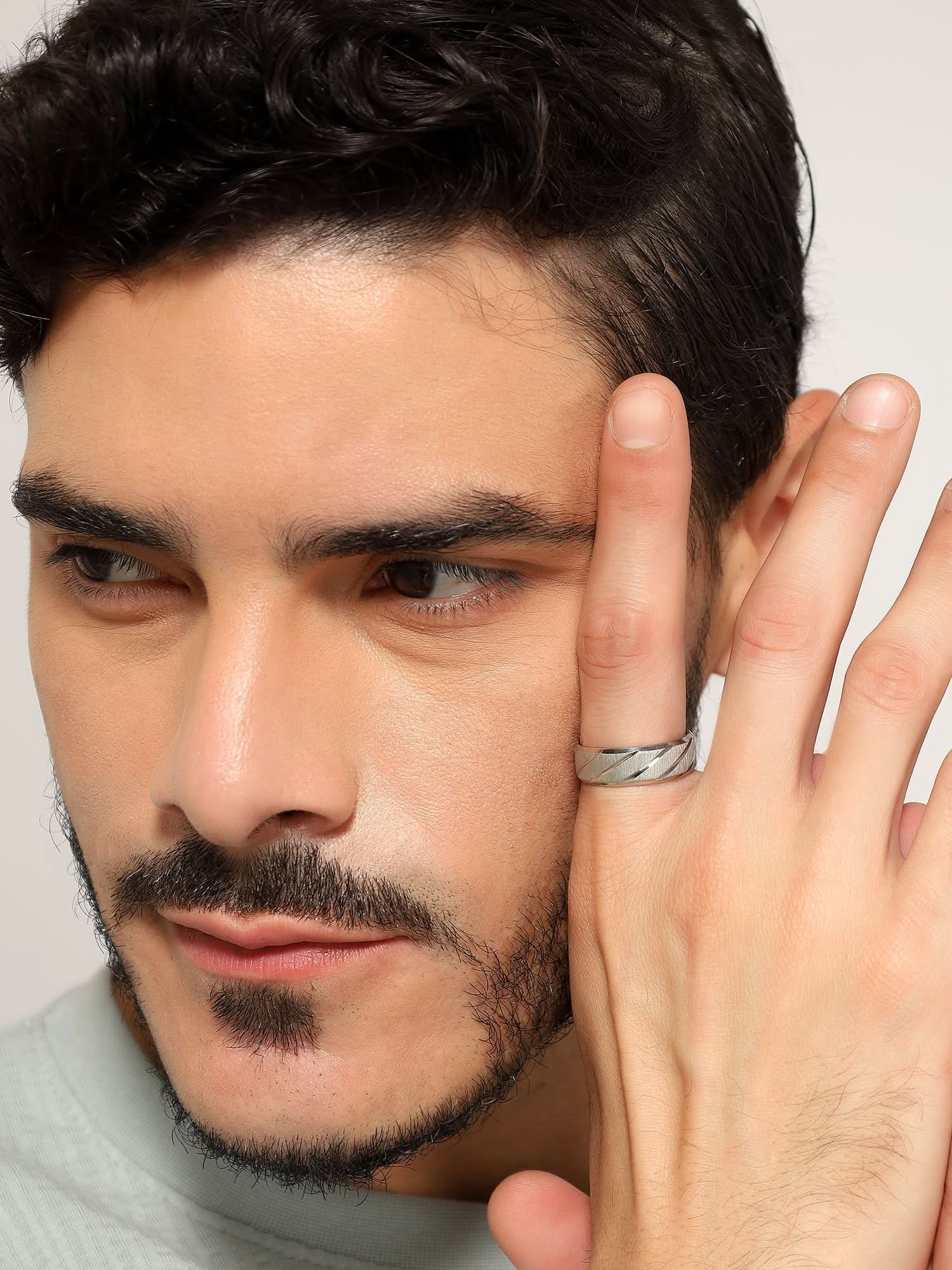 Frosted Wave Carved Knuckle Ring (Silver)