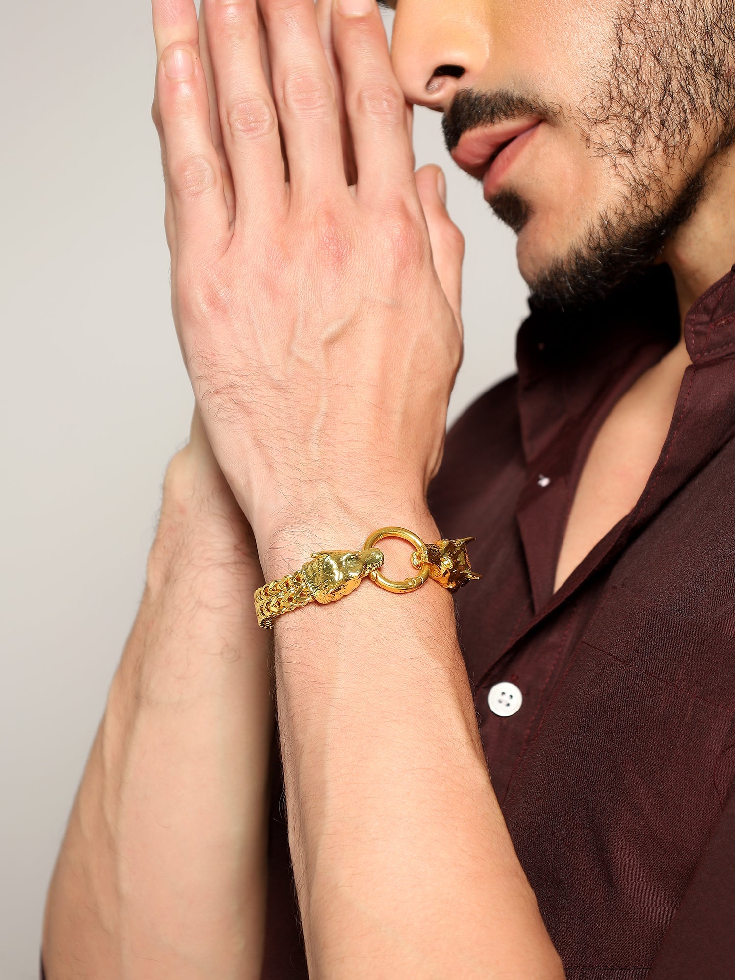 Viking Wolf Head Bracelet (Gold)