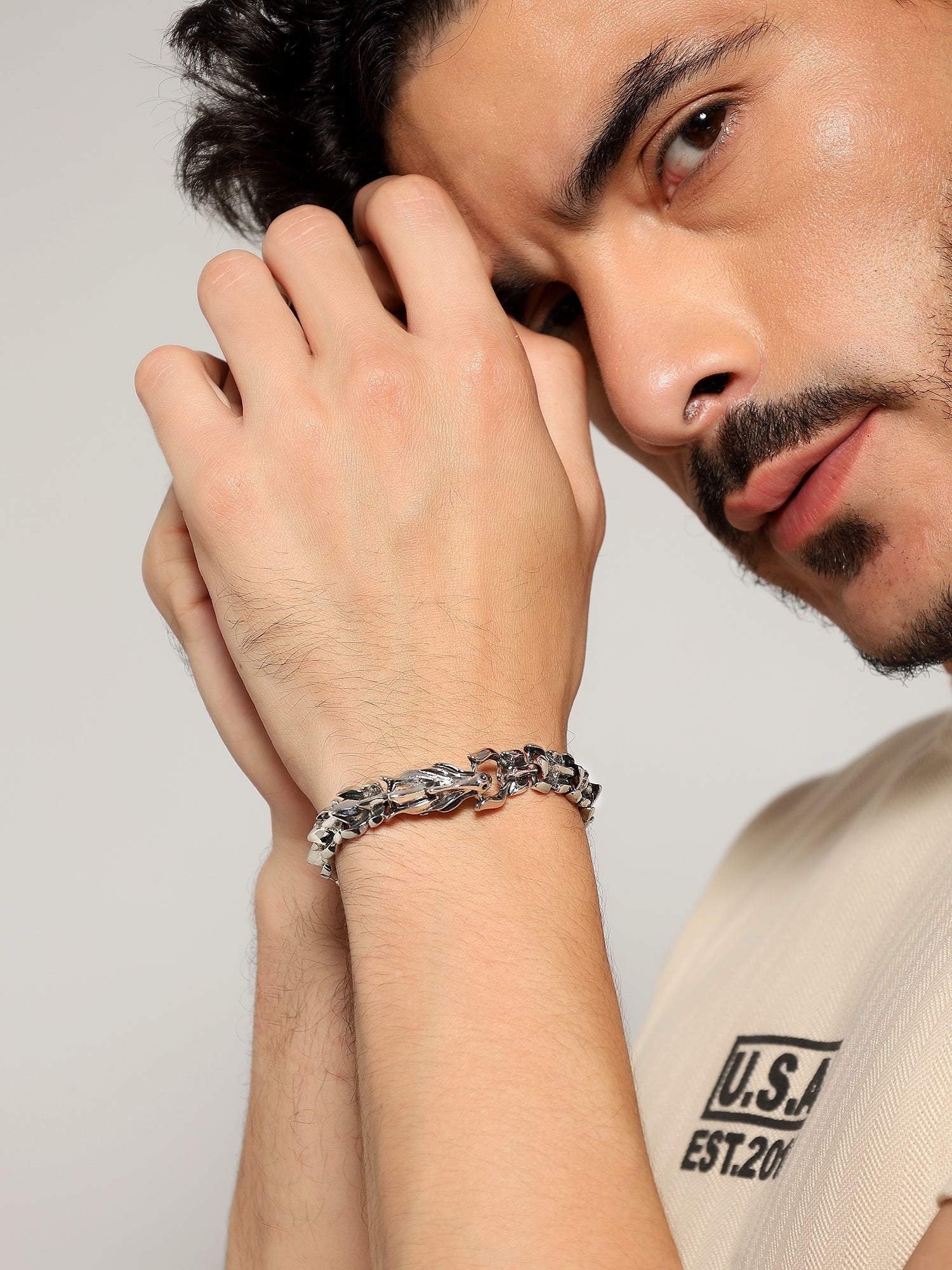 Dragon Pattern Bracelet (Silver)