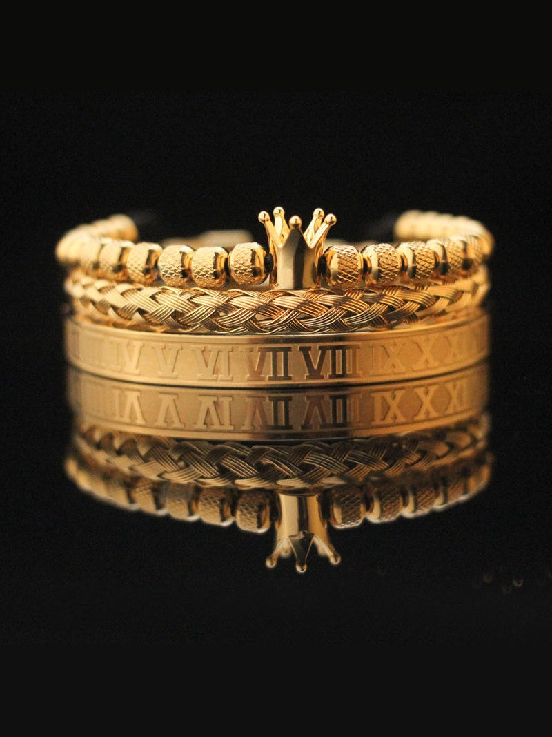 Crown Charm Roman Numerals Bracelet (Gold)