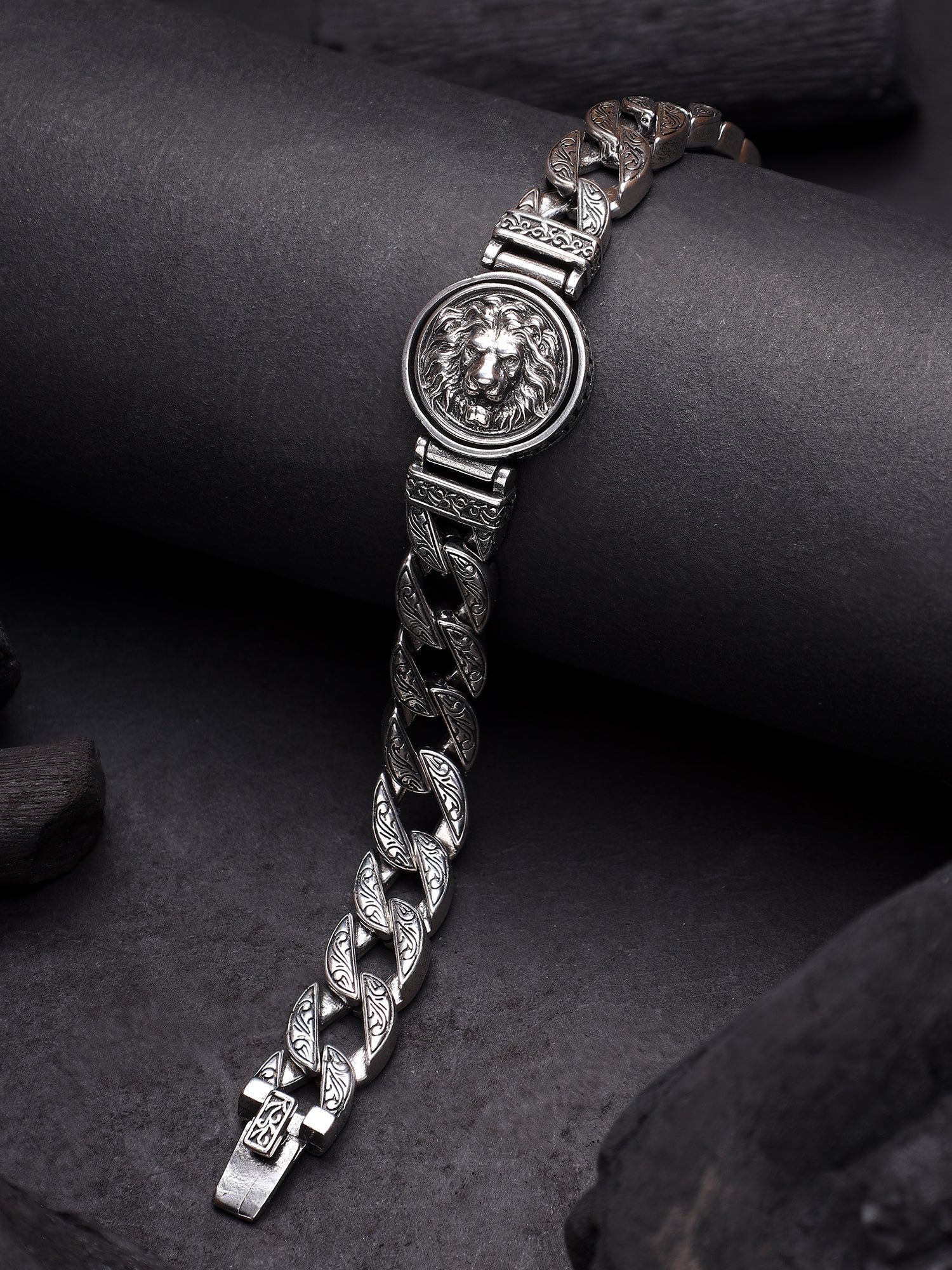 Rotating Forest King Lion Bracelet