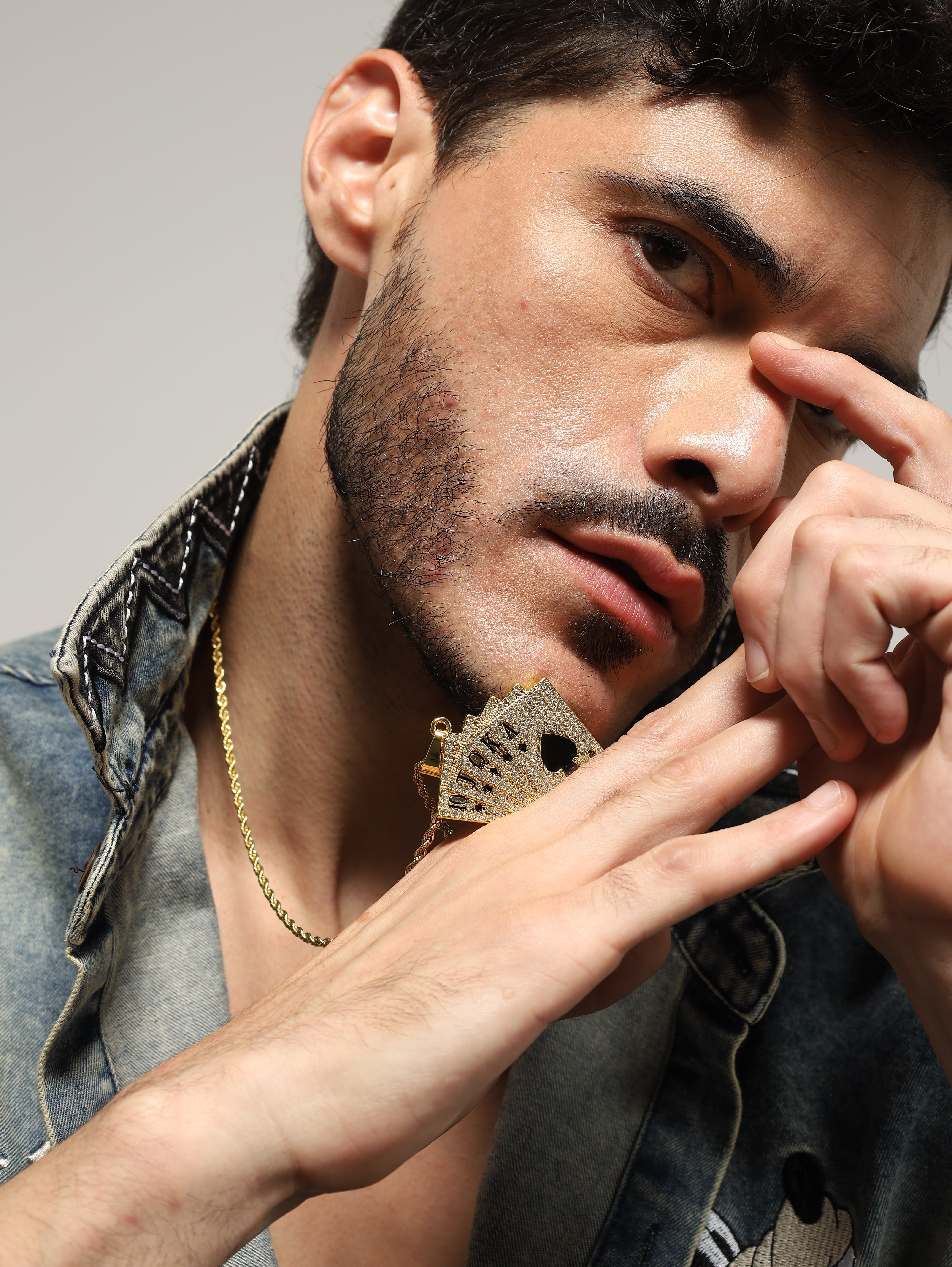 Playing Cards Hip Hop Poker Pendant (Gold)