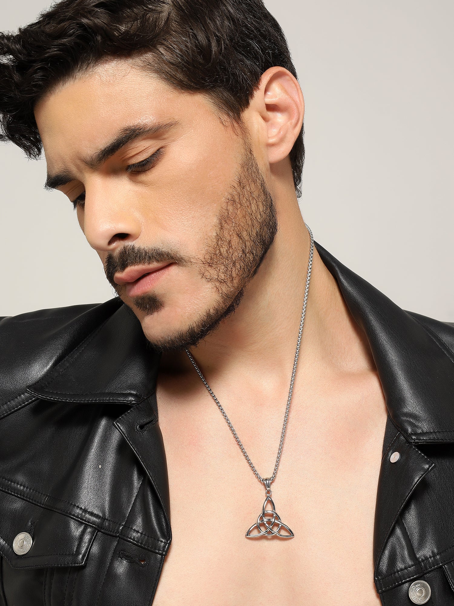 Celtic Knot Pendant (Silver)