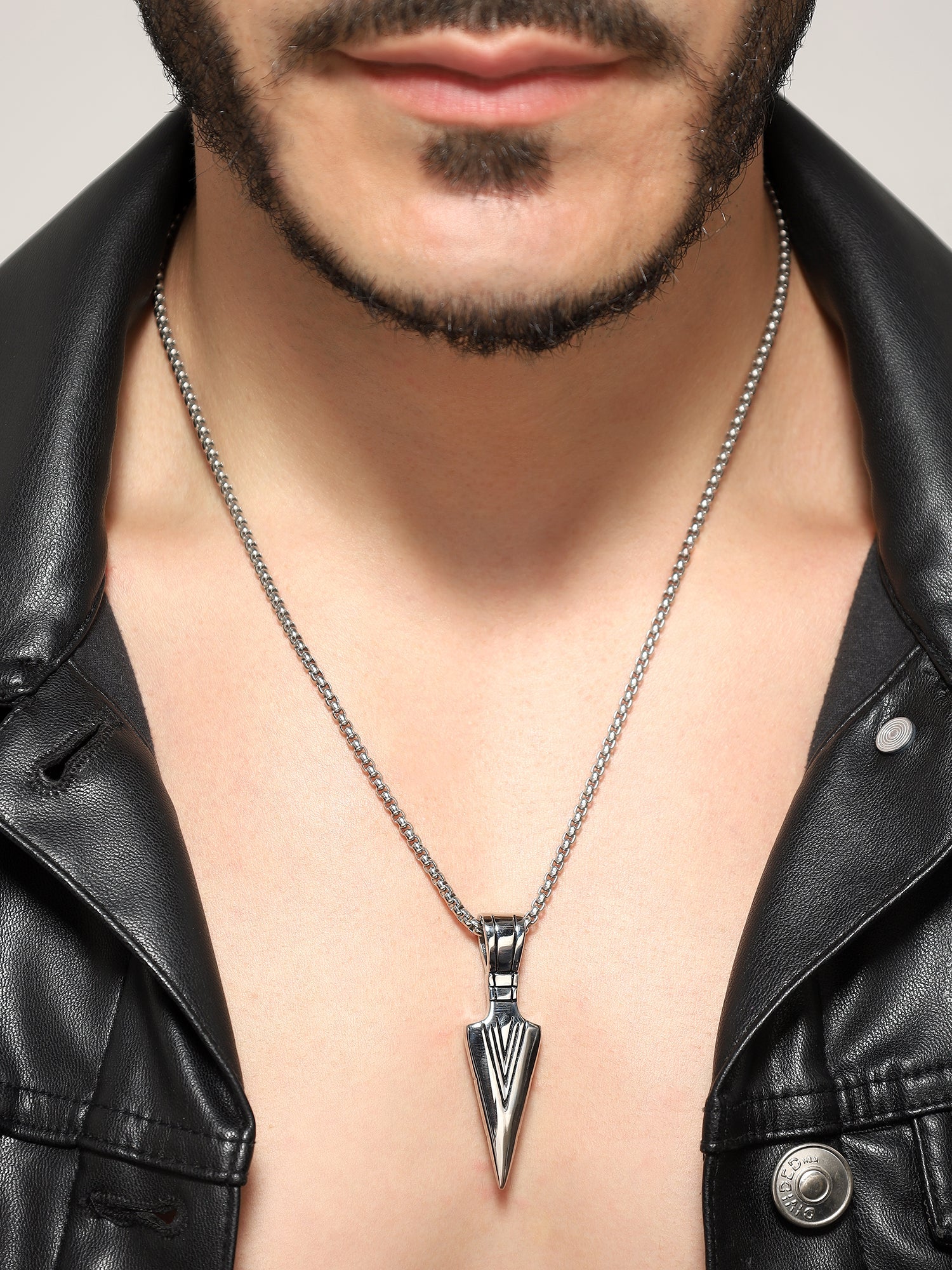 Punk Arrow Pendant (Silver)