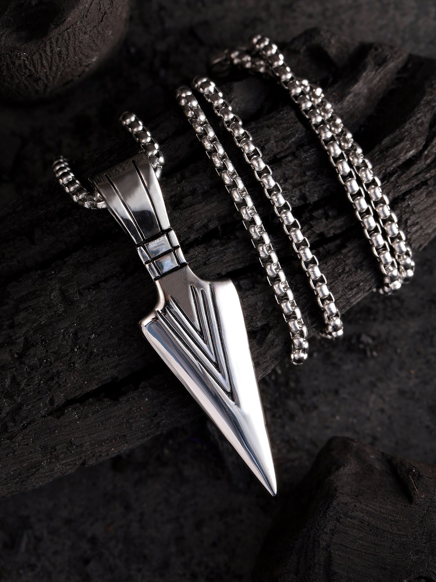 Punk Arrow Pendant (Silver)