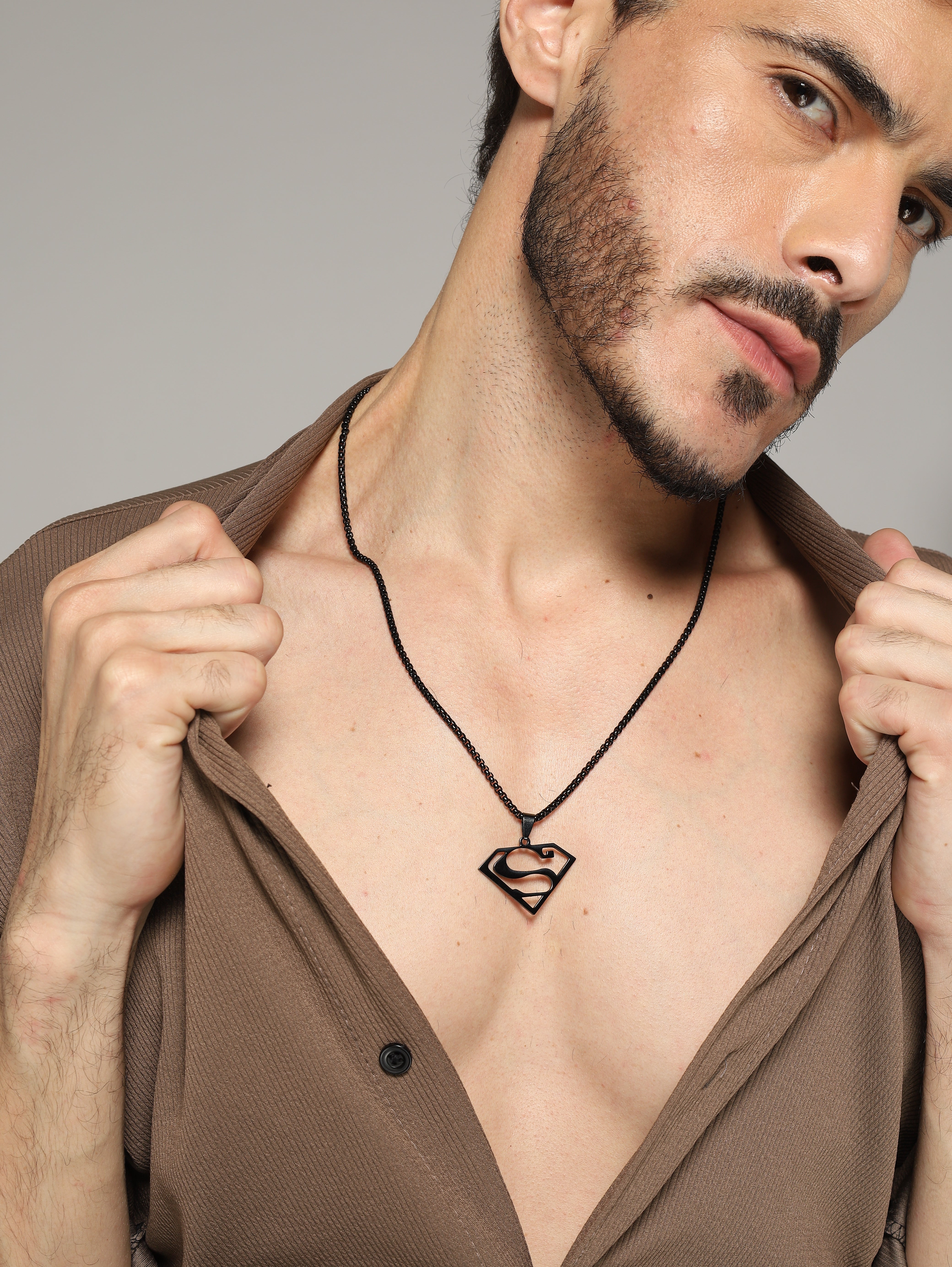 Superman Krypton Icon Pendant (Black)