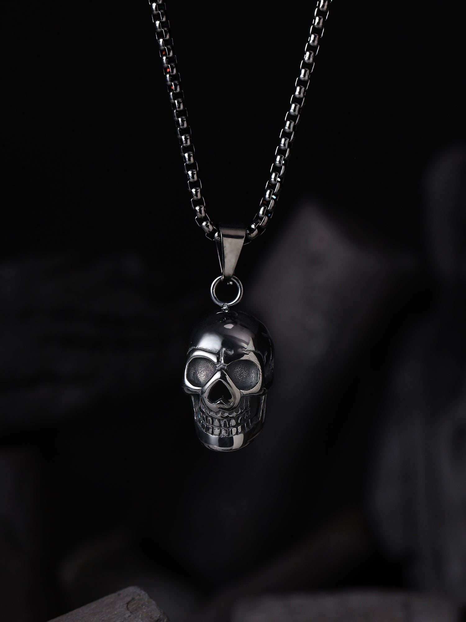 Midnight Skull Pendant