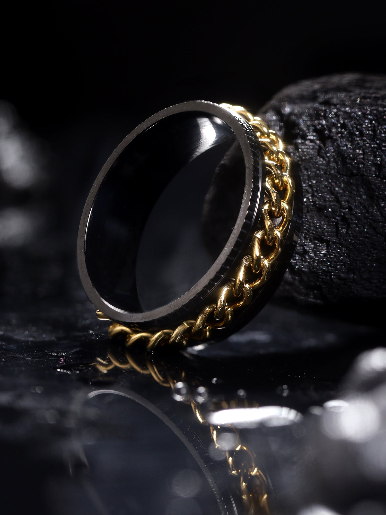 Open Bottle Spinner Ring (Gold Black)