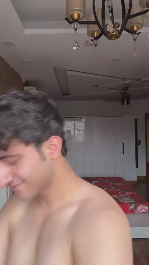 Hexagonal 3D Diagonal Tire Pendant (Silver)